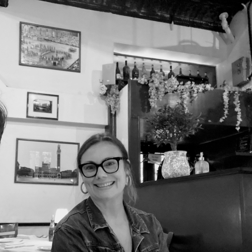 Meet your Posher, Elizabeth